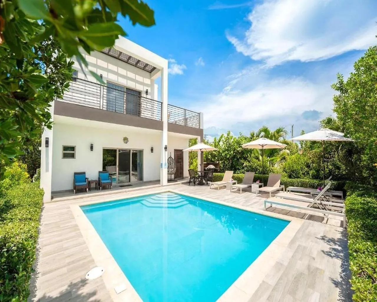 Bed & Breakfast Private Pool Villa Ocean Views Long Bay